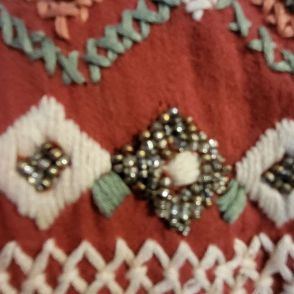 Love SAM BEADED TOP - Picture 6 of 6